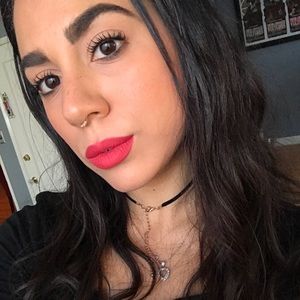 Meet your Posher, Tirzah